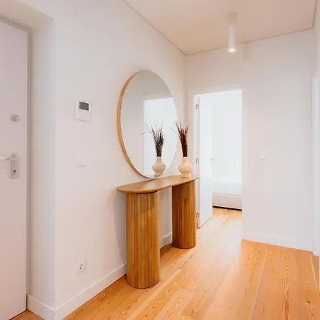 Apartment Mary Orange - No 236 Rc D - Contemporary Two-bedroom Haven *